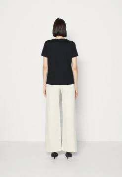 Guess Shaded Logo Tee - Print T-Shirt - Jet Black -Guess Apparel a3656909f0fd4e1e80652b2c1e4b2bcf