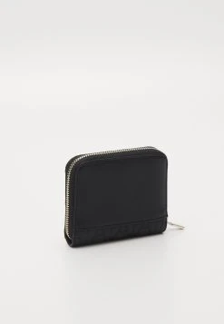 Guess Regillaslg Small Zip Around - Wallet - Black -Guess Apparel a42918b81f5d45438e39bed8e3c40cee