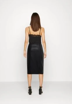 Stealth Skirt - Pencil Skirt - Jet Black -Guess Apparel a4fba6bcdcfa4ab9bb96638658ab4f4f