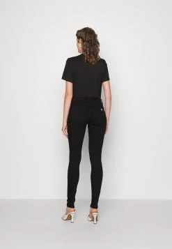Guess Annette - Jeans Skinny Fit - Carrie Black -Guess Apparel b06d617b8f2c48be8b7dad0fa5522eac