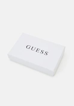 Guess Card Case - Wallet - Lavender -Guess Apparel b38a9d10a2ed4408b40051cb7007de60