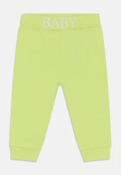 Guess Newborn Unisex Set - Body - Dusty Kiwi -Guess Apparel b996a0b4a2ab4ddfb57b85c28bd2bc0d