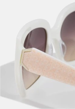 Guess Sunglasses - White/Gradient Violet -Guess Apparel b9ef3c28c1f44d1c86839e7aca6dc75c