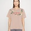 Guess Ss Cn Logo Flowers - Print T-Shirt -Guess Apparel ba15e7aae0d3430fbb57c9fc034d1487