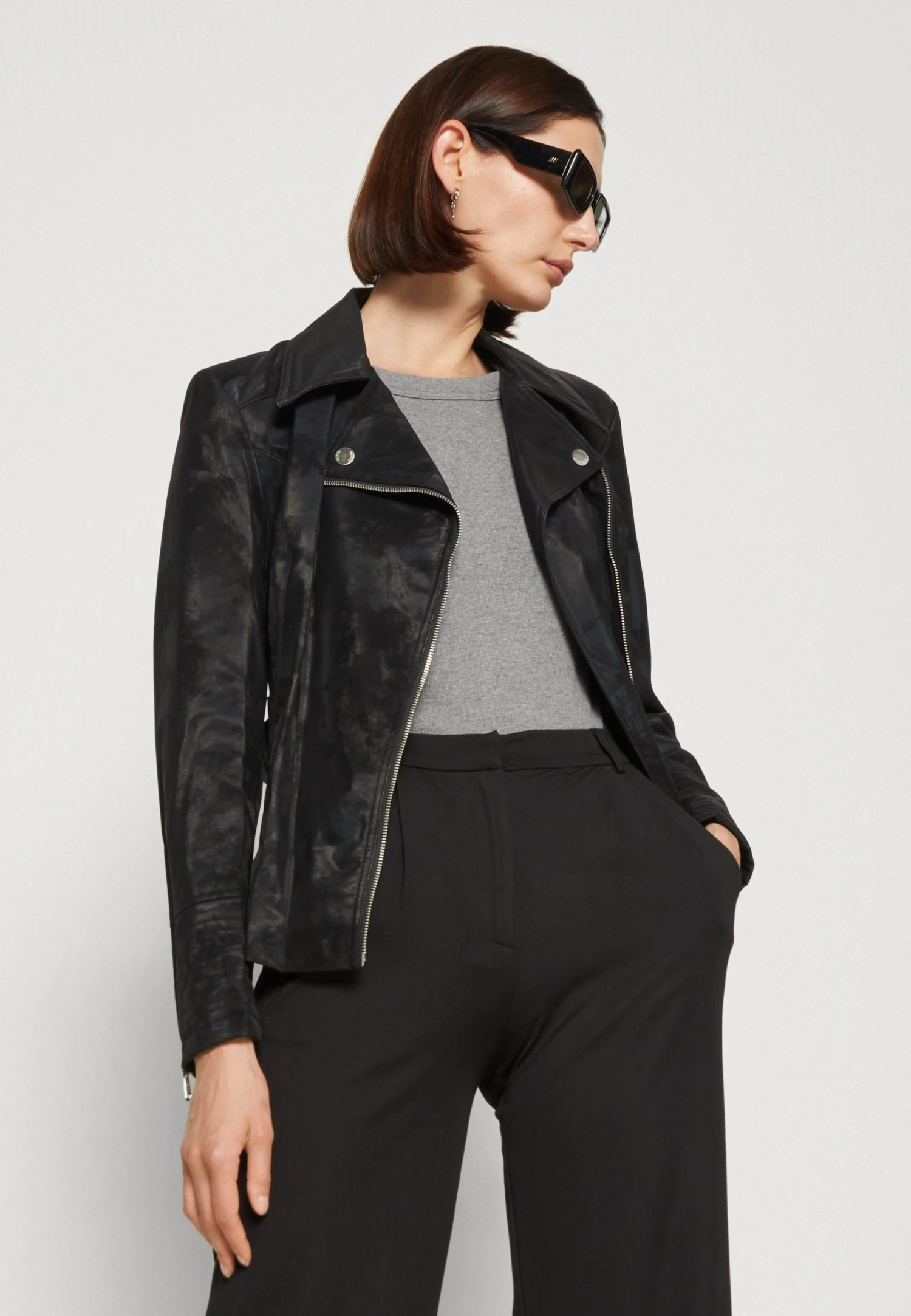 Guess New Agnes Belted Biker - Faux Leather Jacket - Jet Black 6 Guess New Agnes Belted Biker - Faux Leather Jacket - Jet Black - Image 4