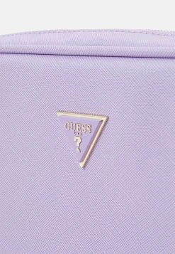 Guess Small Necessaire - Wash Bag - Lavender -Guess Apparel be25459ea797405b93fac491310a6674