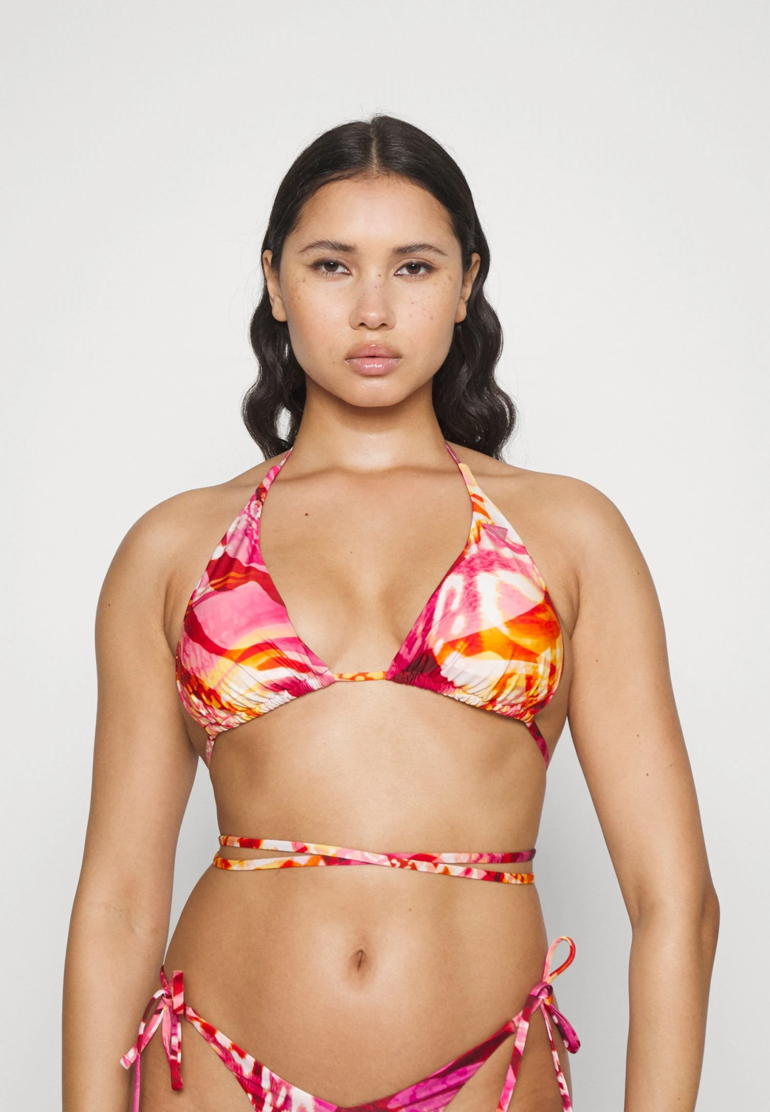 Guess Removable Padded Triangle - Bikini Top - Rot 6 Guess Removable Padded Triangle - Bikini Top - Rot - Image 4