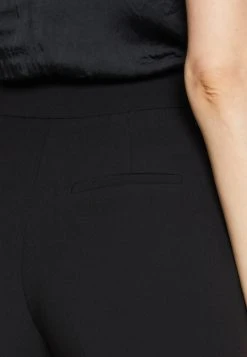 Paula Pant - Trousers 11 Paula Pant - Trousers -Guess Apparel c0ad208b981549458a9650be5be91df6