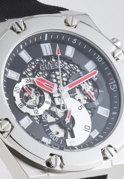 Guess Third Gear - Chronograph Watch - Silver-Coloured -Guess Apparel c2fca79d1c3b44c3b497dea5b84a76c0