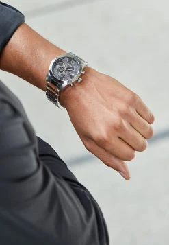 Guess Mens Dress - Chronograph Watch - Silver-Coloured/Black -Guess Apparel c7d0a0bd44b641e3ade5f9af455e1123