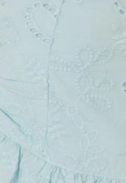 Guess Sl Arielle Floral Eyelet - Top -Guess Apparel c858796a9c50429494b16df49341d808