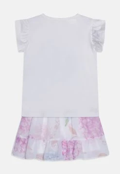 Guess Newborn Set - Print T-Shirt - Pure White 7 Guess Newborn Set - Print T-Shirt - Pure White -Guess Apparel c953d45785684f9ba2d90f9d46b1f41e