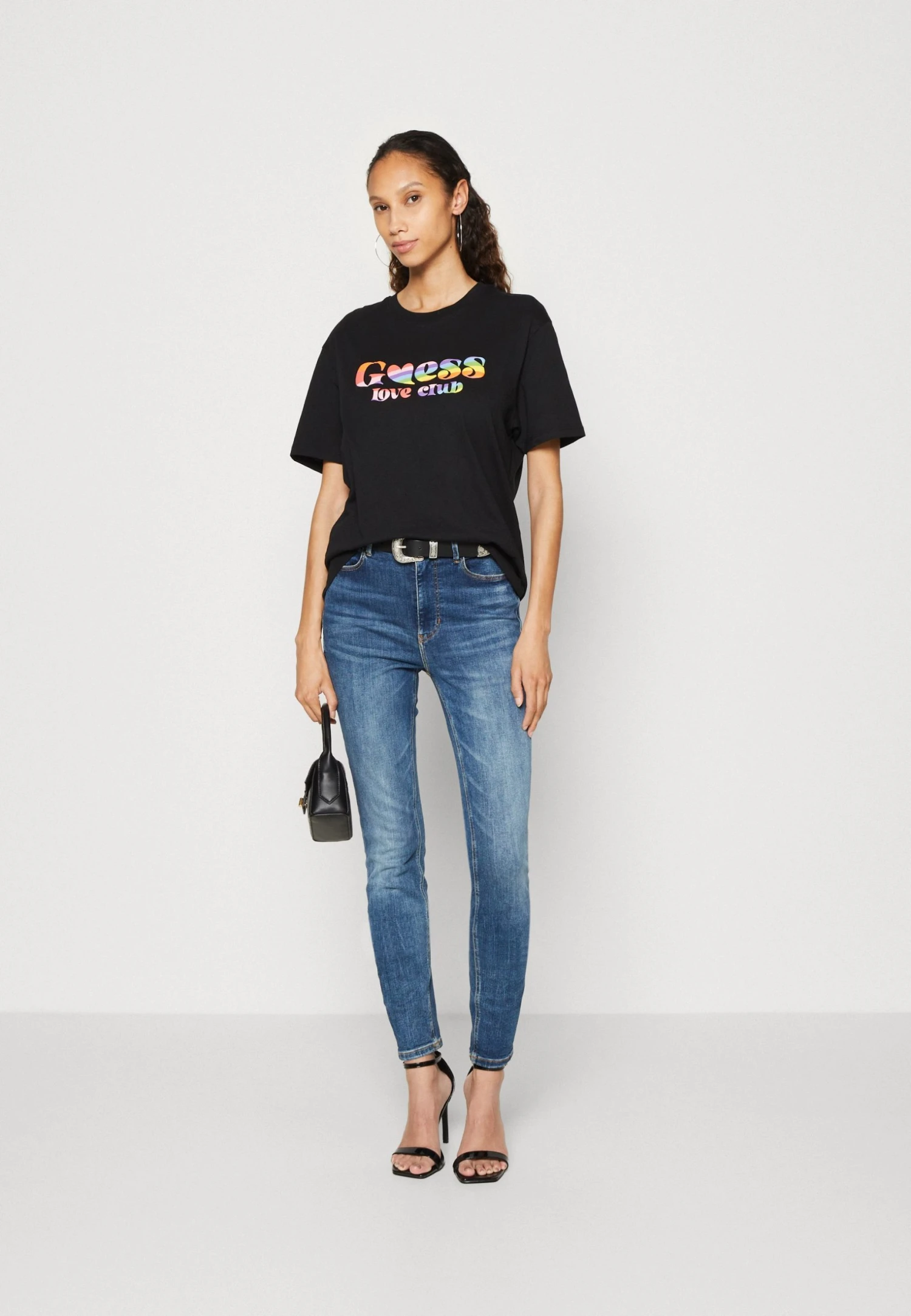 Guess Love Club Crew Tee - Print T-Shirt - Jet Black 4 Guess Love Club Crew Tee - Print T-Shirt - Jet Black - Image 2
