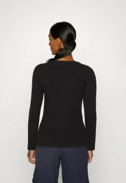 Guess Karlee Henley - Long Sleeved Top -Guess Apparel d0eda48537db41ad9c6169eaf8a1c968