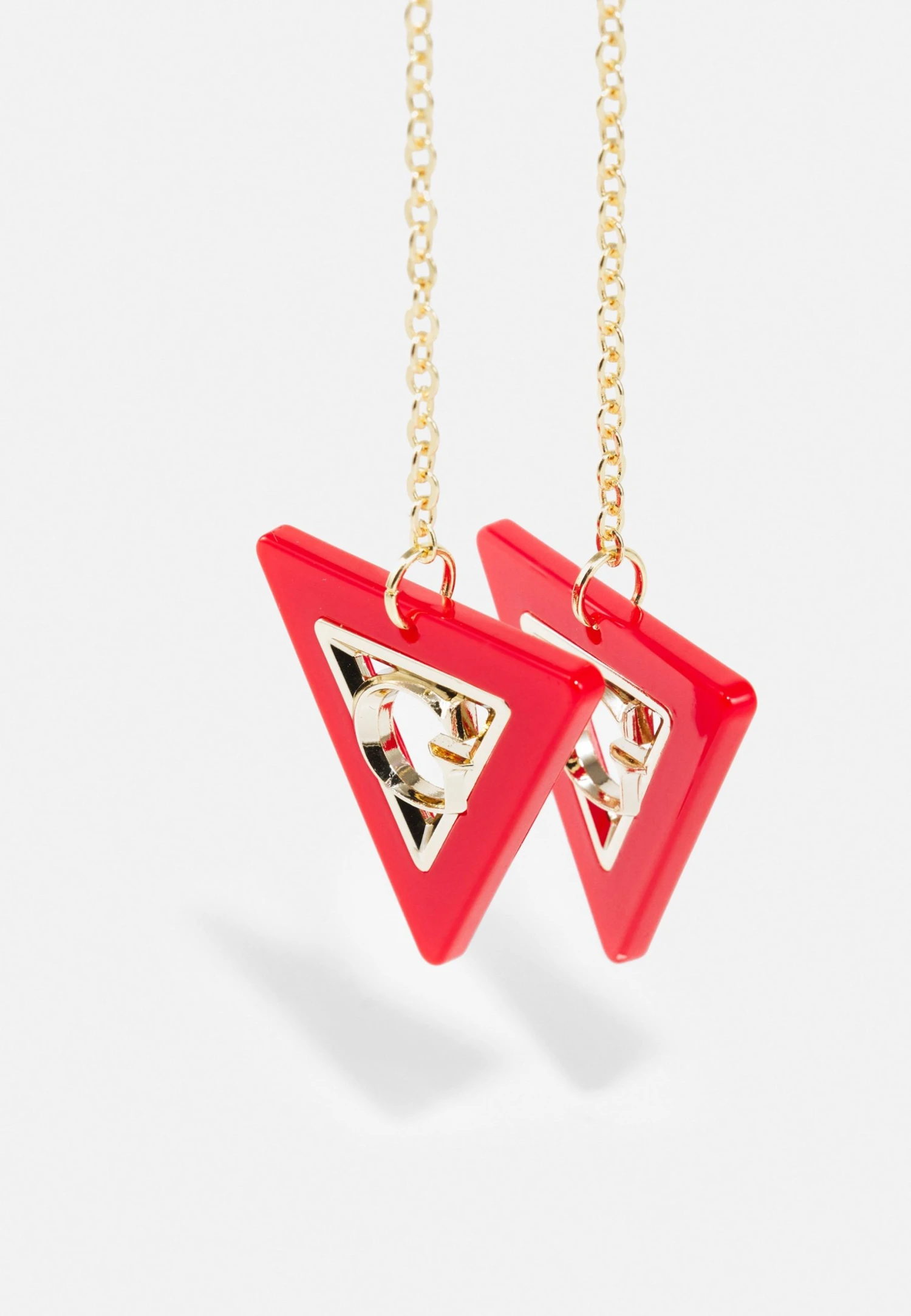 Guess Sunglasses - Shiny Red/Gradient Brown 6 Guess Sunglasses - Shiny Red/Gradient Brown - Image 4