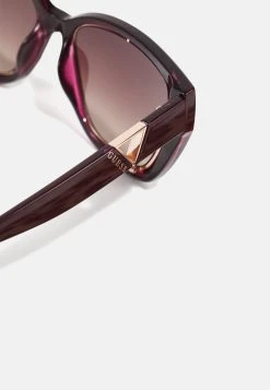 Guess Set - Sunglasses - Dark Red -Guess Apparel d97a293b5d3c4c6f8b77f23b5dcb39a9