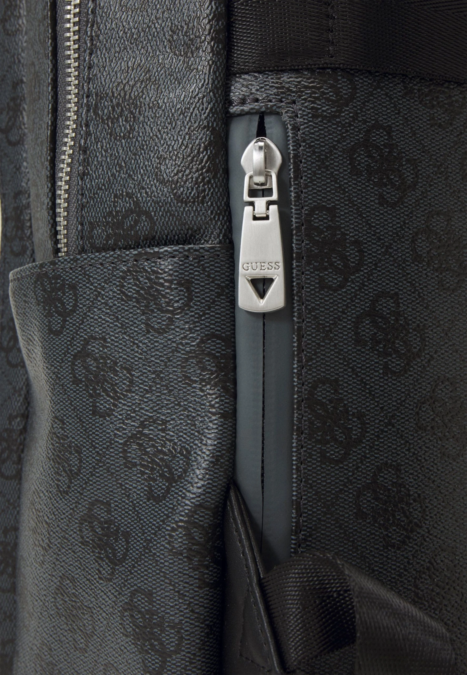 Guess VezzolaUnisex - Rucksack - Black 7 Guess VezzolaUnisex - Rucksack - Black - Image 5