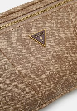 Guess Vezzola Smart Bum Medium Unisex - Bum Bag - Beige/Brown -Guess Apparel ddf51de96f8c40f4bfe6efd218a3300f