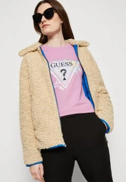 Guess Ss Cn Alva Tee - Print T-Shirt -Guess Apparel e1e6286c1d6b4fe894b3442294a3ab30