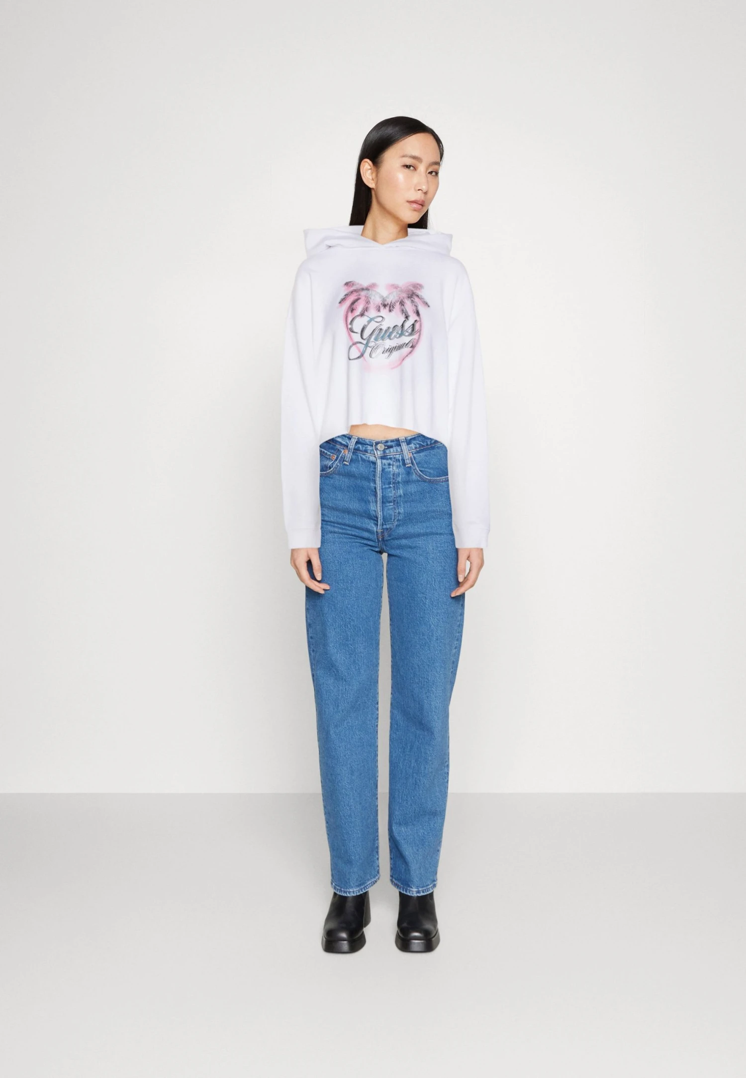 Go Palm Tree Logo Hoodie - Sweatshirt - Pure White 4 Go Palm Tree Logo Hoodie - Sweatshirt - Pure White - Image 2