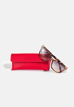 Guess Sunglasses - Havana -Guess Apparel e5b8ee10be5c46bf9c90b7b37a44cc58