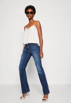 Guess Straight - Straight Leg Jeans -Guess Apparel e73117676c934d5caf1d3982aebe760e