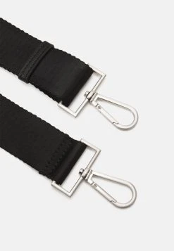 Guess Unisex - Across Body Bag - Black -Guess Apparel e7bbbfd0f1b84f5d8abebead405529cf