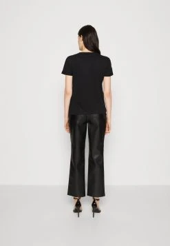 Guess Python Tee - Print T-Shirt -Guess Apparel ed5131aea42c4d8aad03dc7b99fea83b