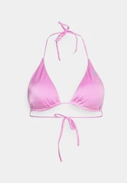 Guess Removable Padded Triangle - Bikini Top - Perfumed 12 Guess Removable Padded Triangle - Bikini Top - Perfumed -Guess Apparel f2d04a34f14d4b4889b20729fe8f937a