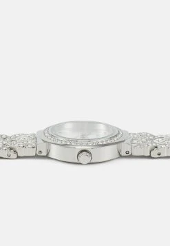 Guess Ladies Dress - Watch - Silver-Coloured -Guess Apparel f43ed28d3d254ade8c828db5dbf08999