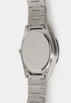 Guess Unisex - Watch - Silver-Coloured -Guess Apparel f4e22baba00c4691b83737f4727838fd