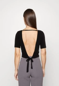 Guess Back Bow Tee - Print T-Shirt - Jet Black -Guess Apparel f6990a8d72814488b9e97c0680159828