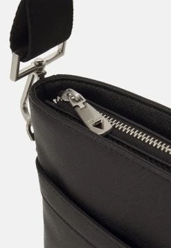 Guess Unisex - Across Body Bag - Black -Guess Apparel f6dc613594e64d4eaa89890b5ca85ed7