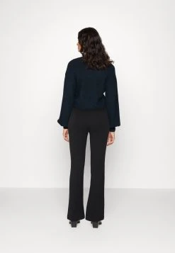 Guess Stela Pants - Trousers -Guess Apparel f81d9cbb95074a1a820e825493918072