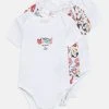 Guess Newborn Unisex 3 Pack - Body - Red -Guess Apparel fd2e0c7fc91f4af289e3d07262b1e108